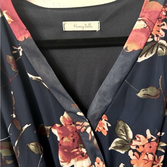 NWOT Floral Dress Size Small - Picture 5 of 13